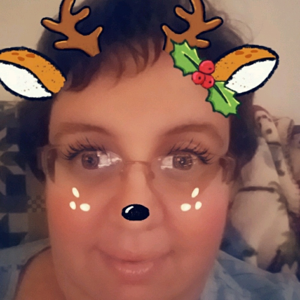 Meet your Posher, Lydia